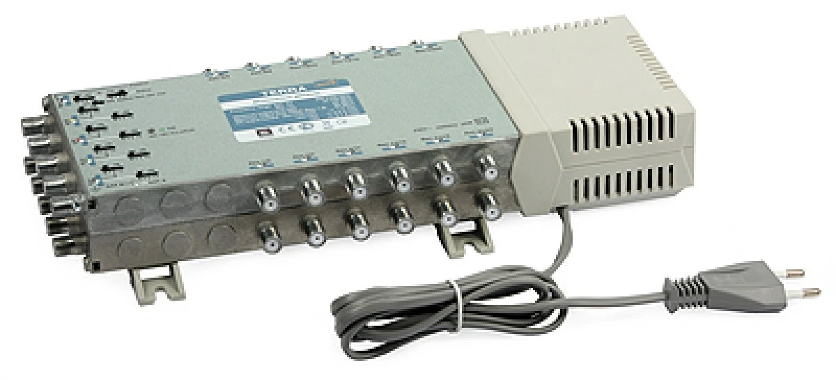 Multiswitch MR‑924L TERRA klasa A, 9‑wejściowy, 24‑wyjściowy z aktywną naziemną - obrazek 1