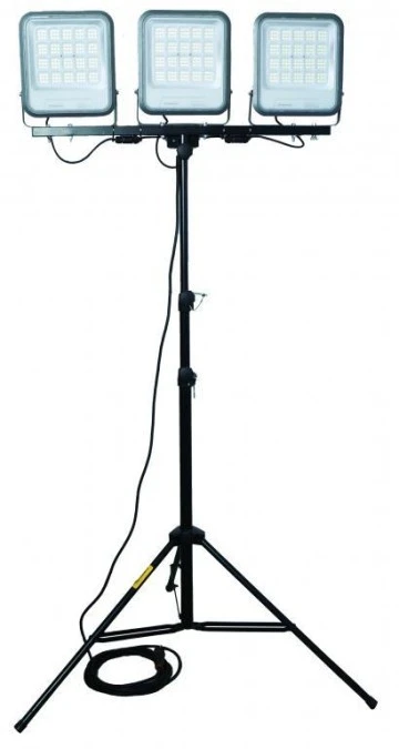 Maszt oświetleniowy LED SMD 3m 600W 54000Lm 6500K LM3X200MF/3M 16170 IP54