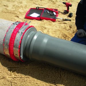 Złącze elastyczne VPC DN/OD735-805mm do rury betonowej okrągłej DN600 i rury z tworzywa sztucznego DN/OD600 VPCBA600_0000 Złącze elastyczne VPC DN/OD735-805mm do rury betonowej okrągłej DN600 i rury z tworzywa sztucznego DN/OD600 VPCBA600_0000
