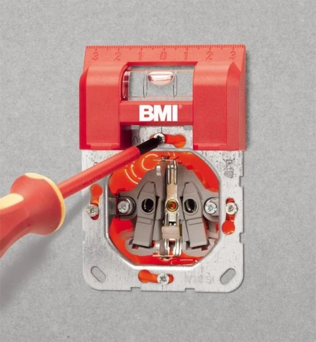 Magnetyczna mini‑poziomica instalacyjna BMI E‑LEVEL magnet dla elektryków i instalatorów - obrazek 2