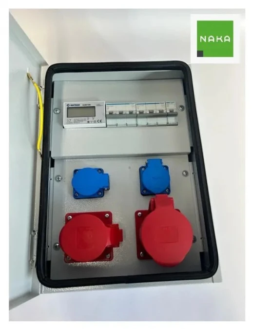 Metalowa rozdzielnica ścienna z licznikiem elektrycznym IP54 CEE 32A 16A 2x230V 94H‑4