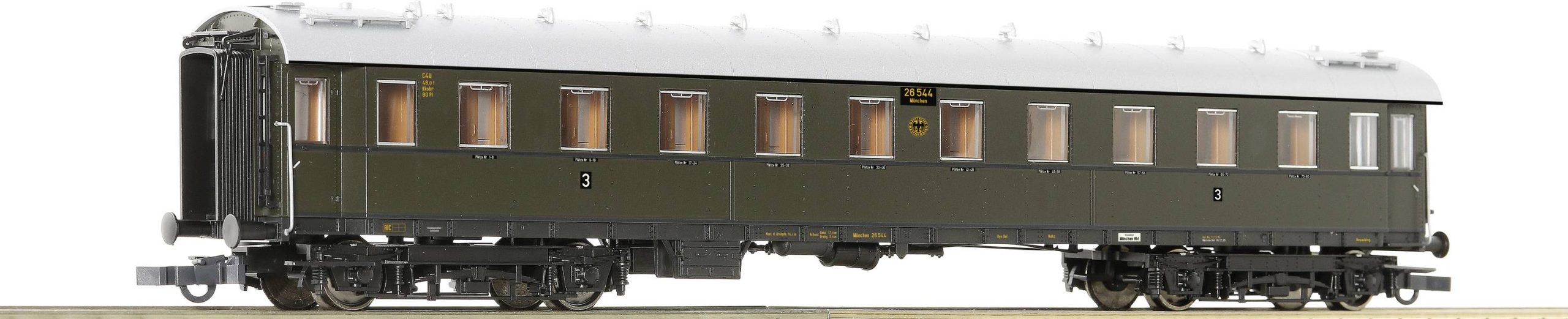 Wagon osobowy Roco 6200139 Wagon ekspresowy standardowy H0 D89 Monachium – Hamburg Altona DRG - obrazek 1