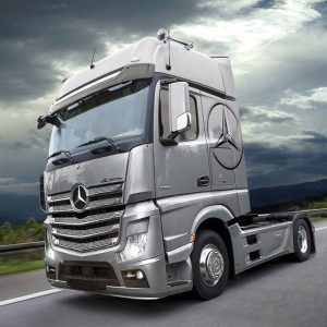 Modelu samochodu ciężarowego do sklejania Italeri Mercedes Benz Actros MP4 Gigaspace 510003905 1:24