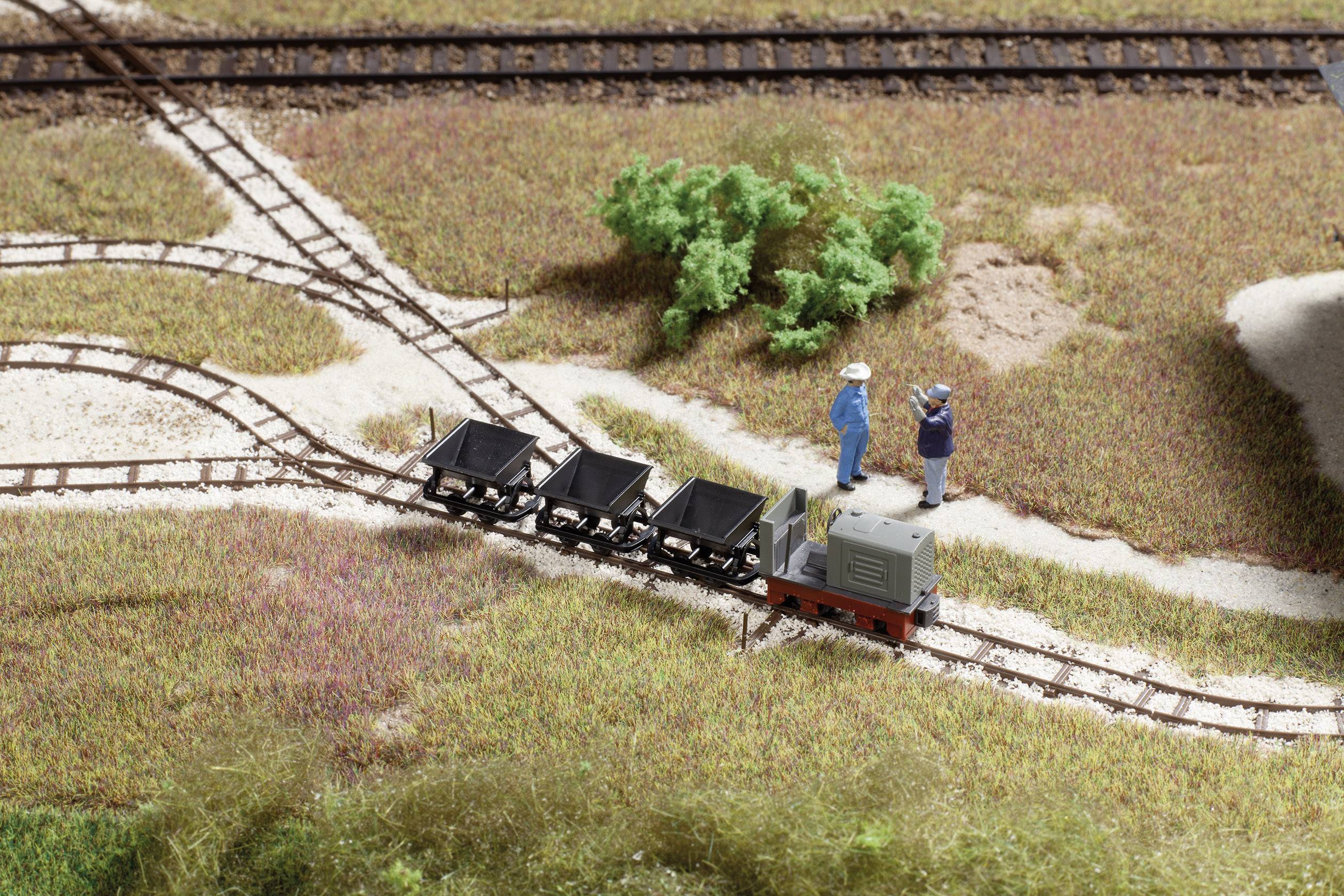 Auhagen 41700 H0f Feldbahnset - manekin Atrapa - obrazek 1