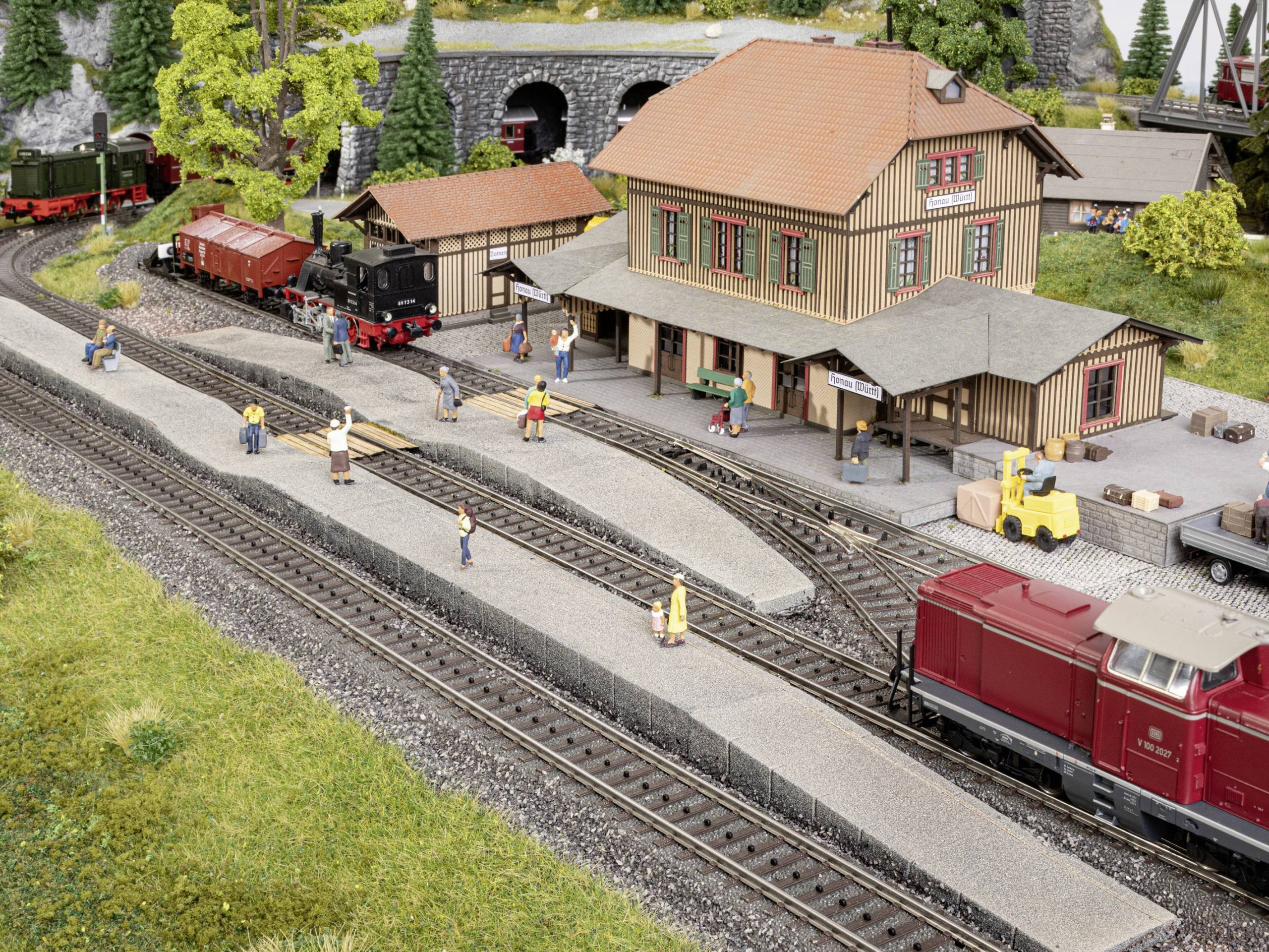 model z pianki utwardzanej NOCH 0066012 H0 System platform dla MĘRKLIN® C-Track® 1 szt. - obrazek 1
